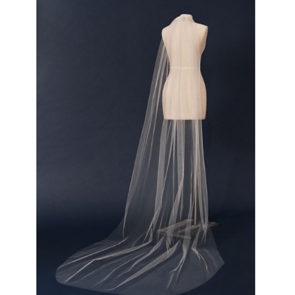 NWT BHLDN Madeline Soft Luxe Fine Tulle Classic Cathedral Bride Wedding Veil - Picture 3 of 7